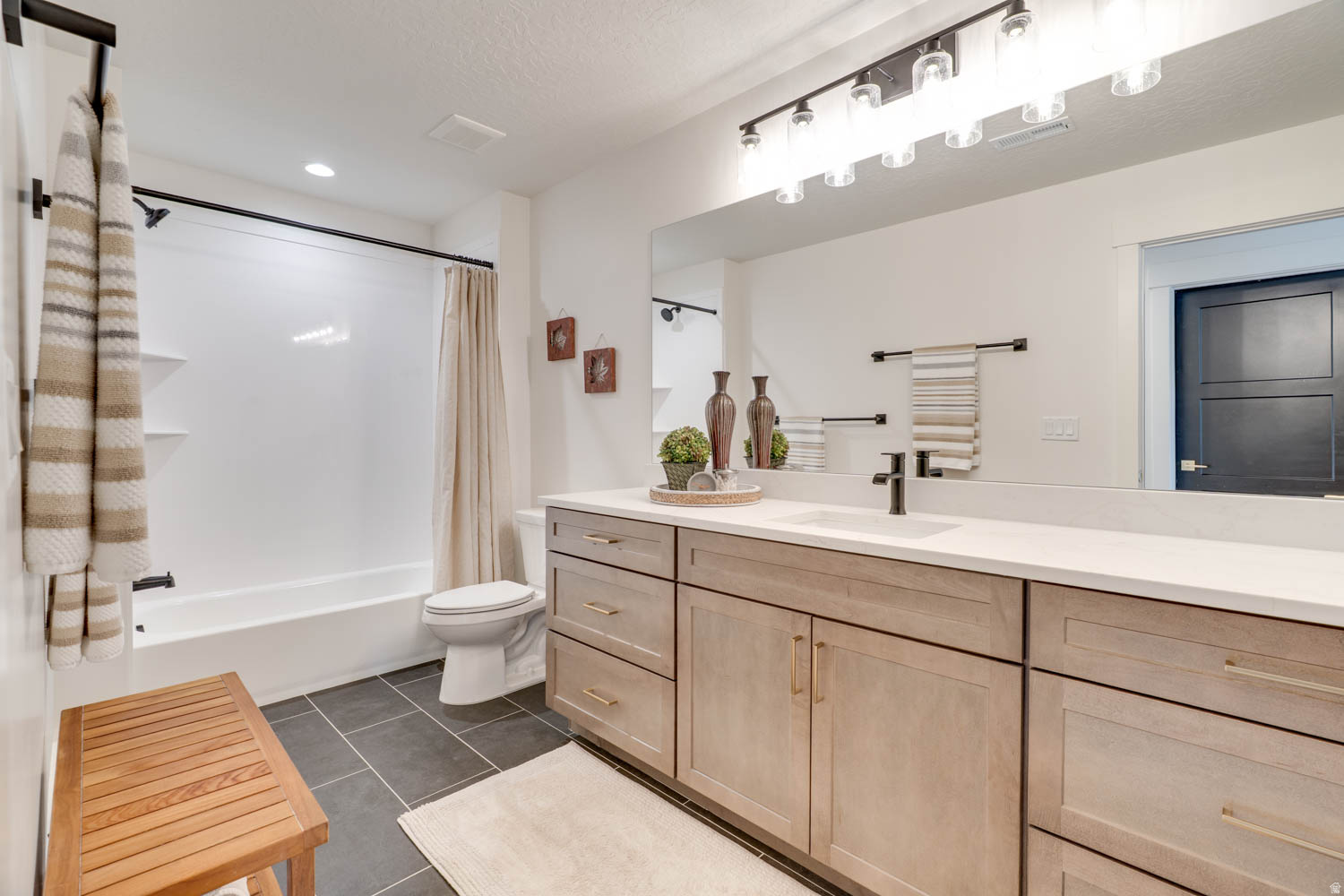 KIMBALL VILLAS - Residential