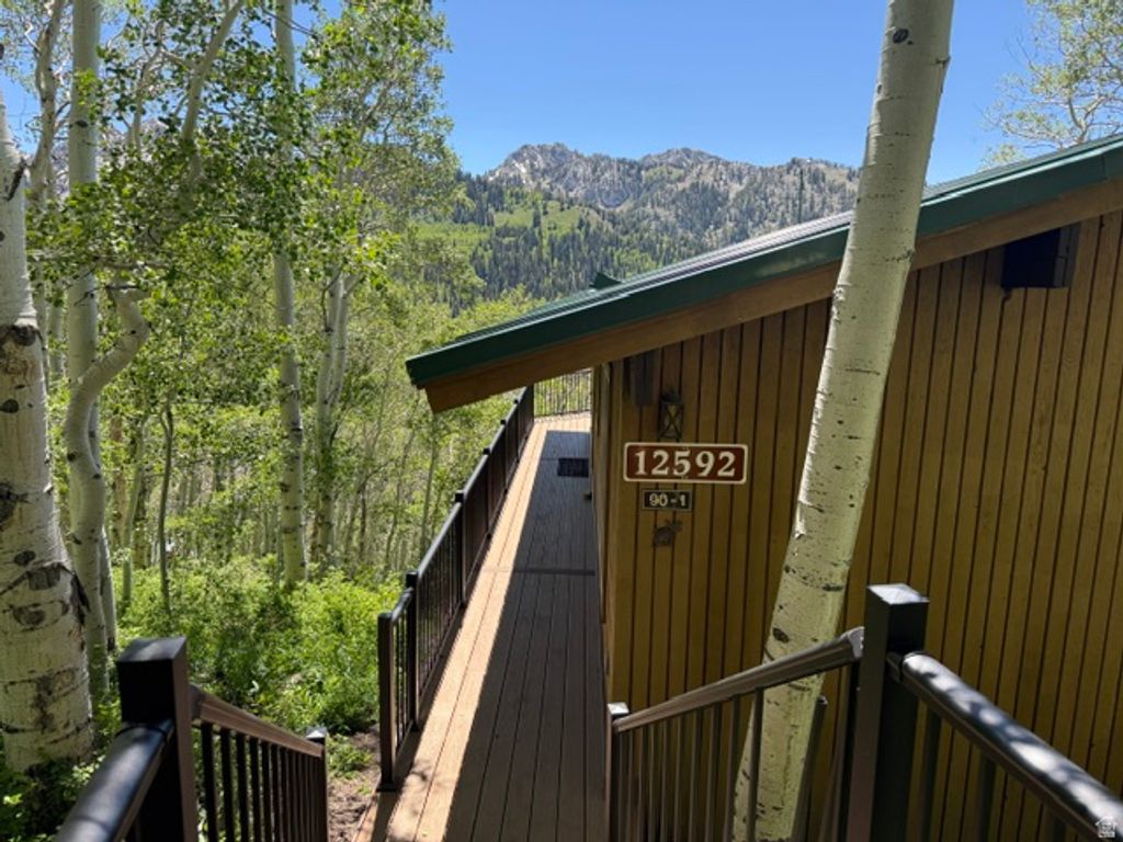 Photo of 12592 E LUPINE RDG, Brighton, UT 84121 (MLS # 2172039)