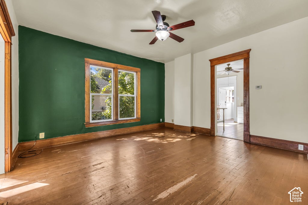 Photo of 285 N 100 E, Logan, UT 84321 (MLS # 2187474)