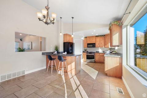 Tiny photo for 1245 E SAGEBERRY Dr, Santaquin, UT 84655 (MLS # 2119611)