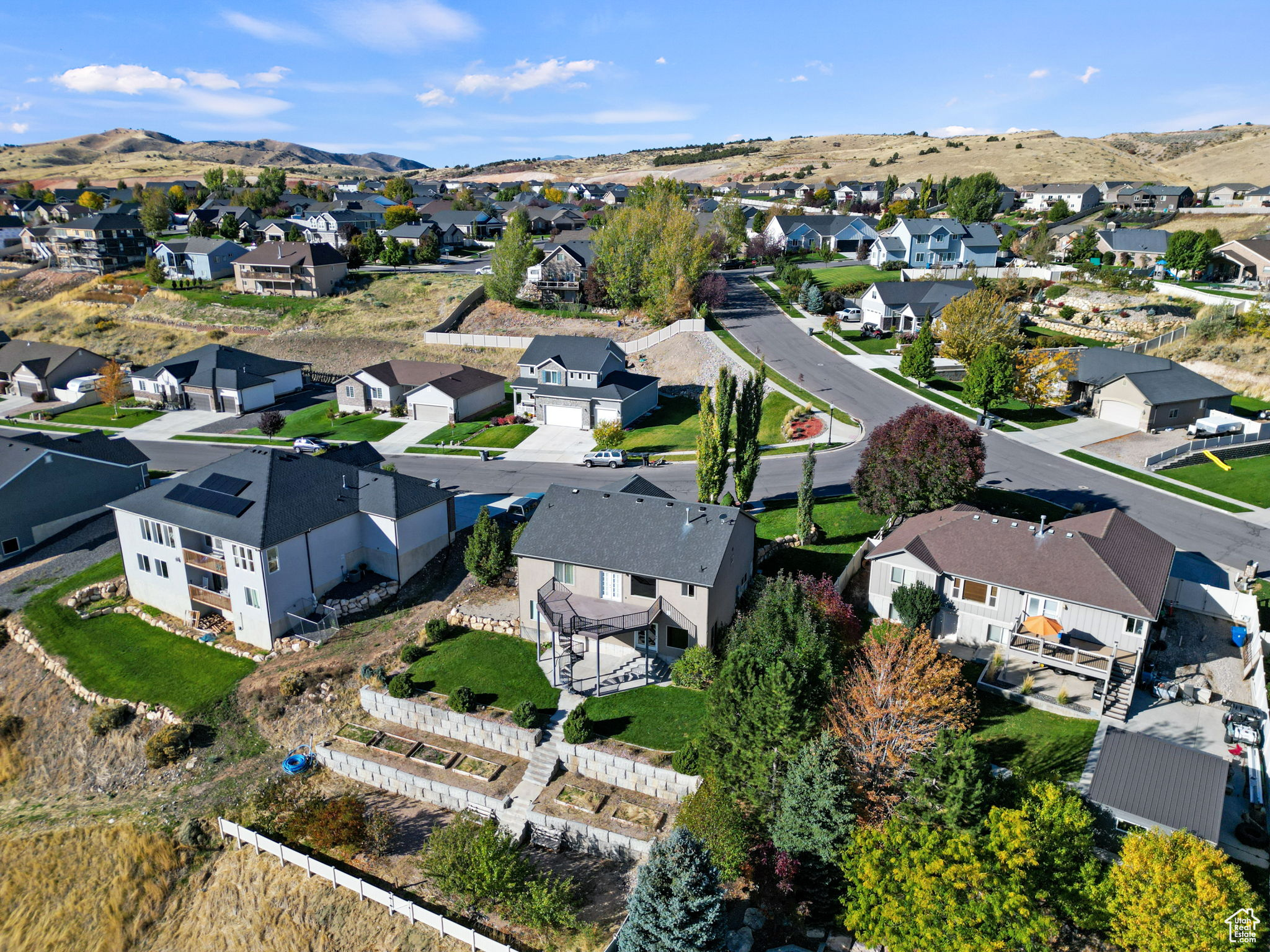 SUMMIT RIDGE - Residential