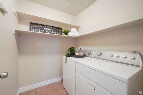 Tiny photo for 1245 E SAGEBERRY Dr, Santaquin, UT 84655 (MLS # 2119611)