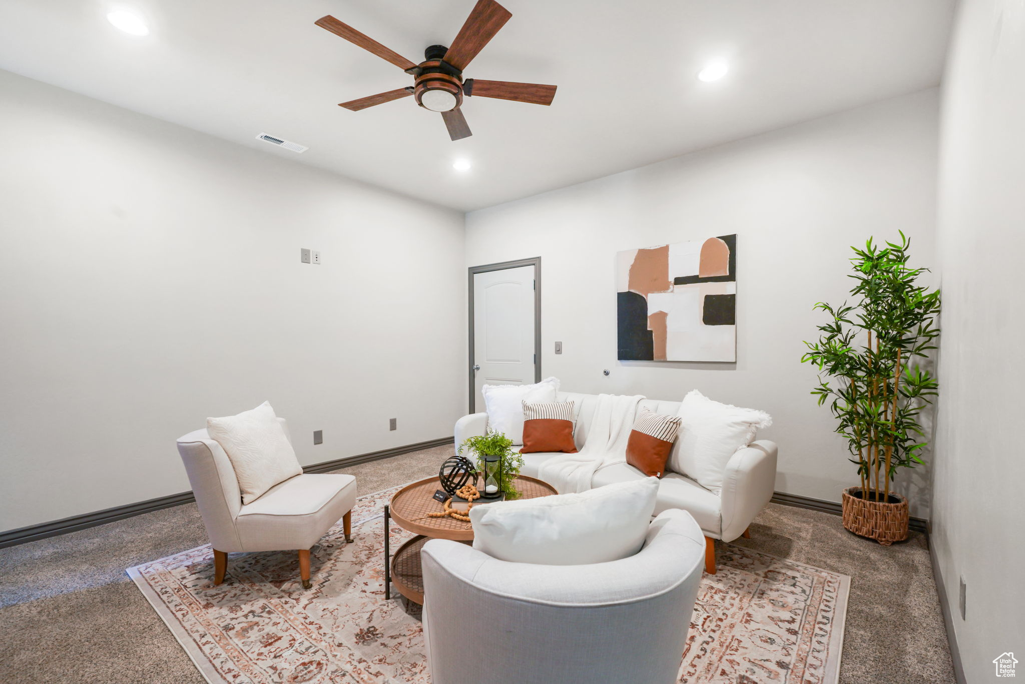 SUMMIT RIDGE - Residential