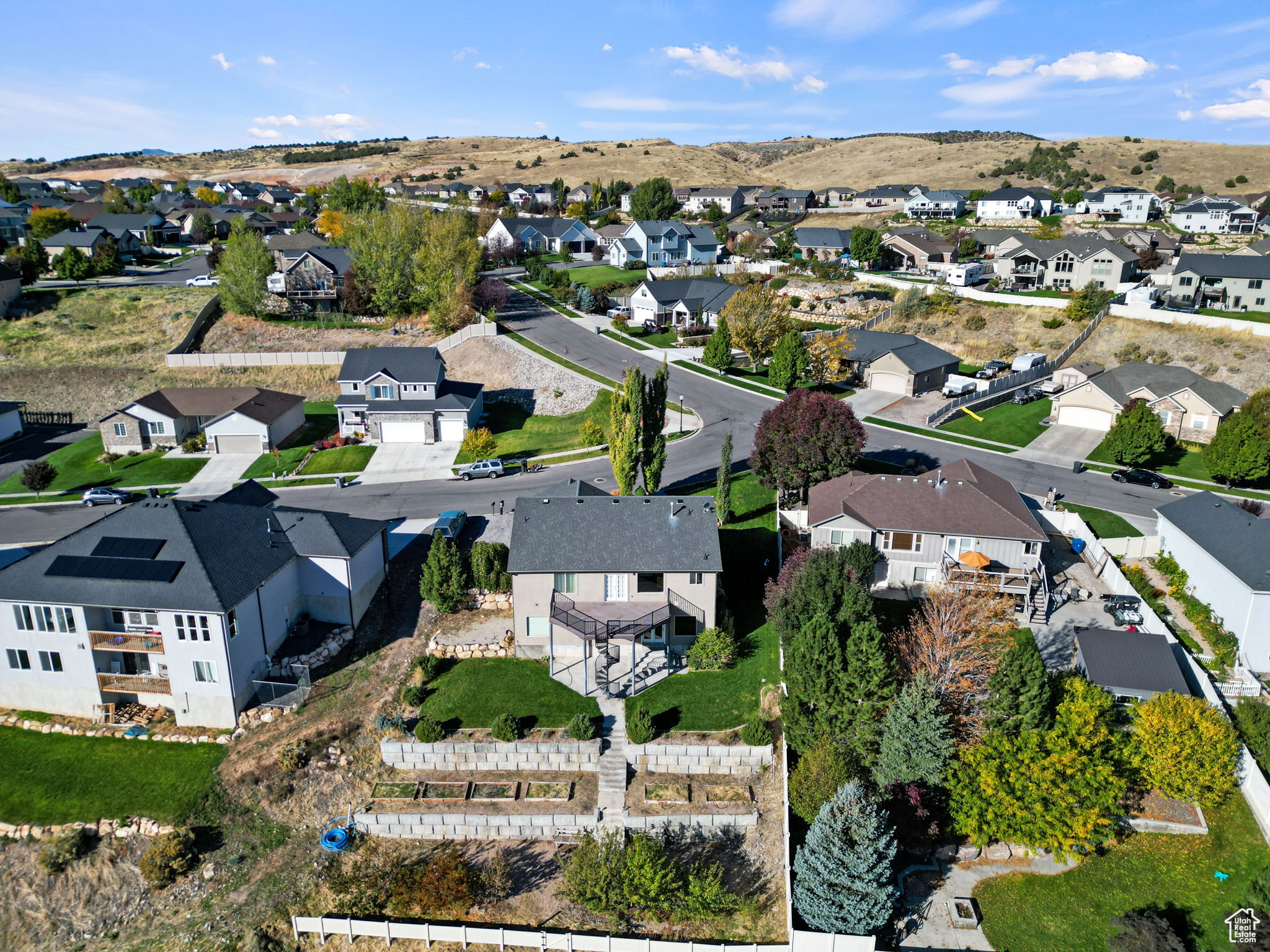 SUMMIT RIDGE - Residential