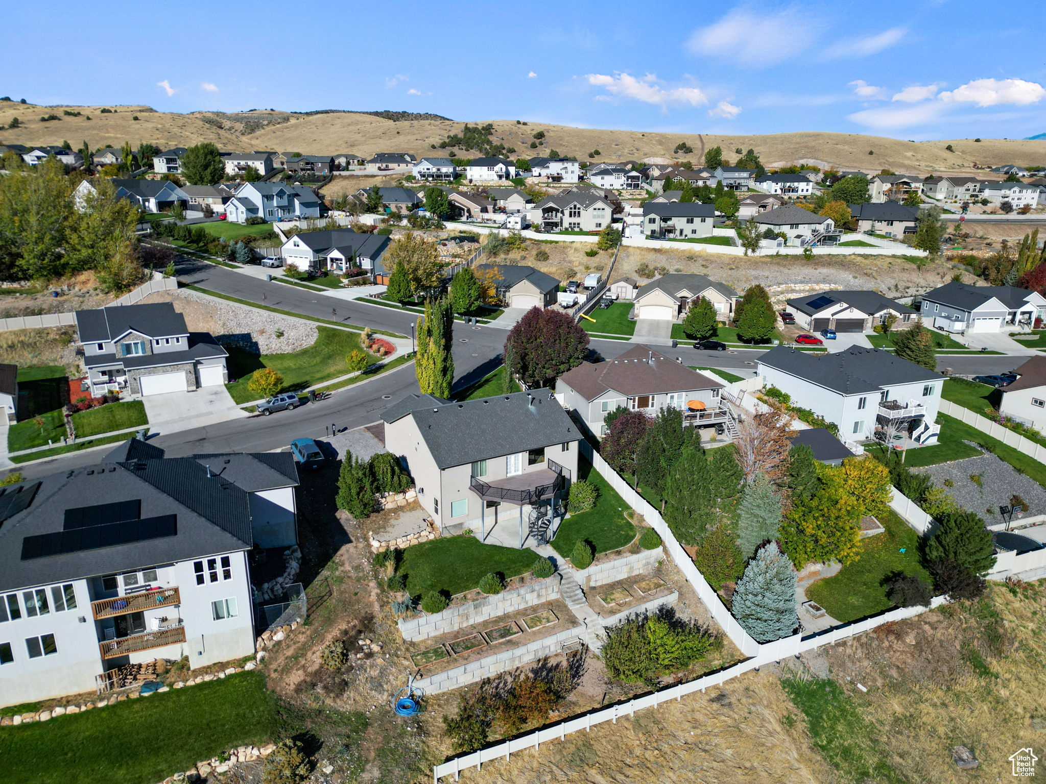 SUMMIT RIDGE - Residential