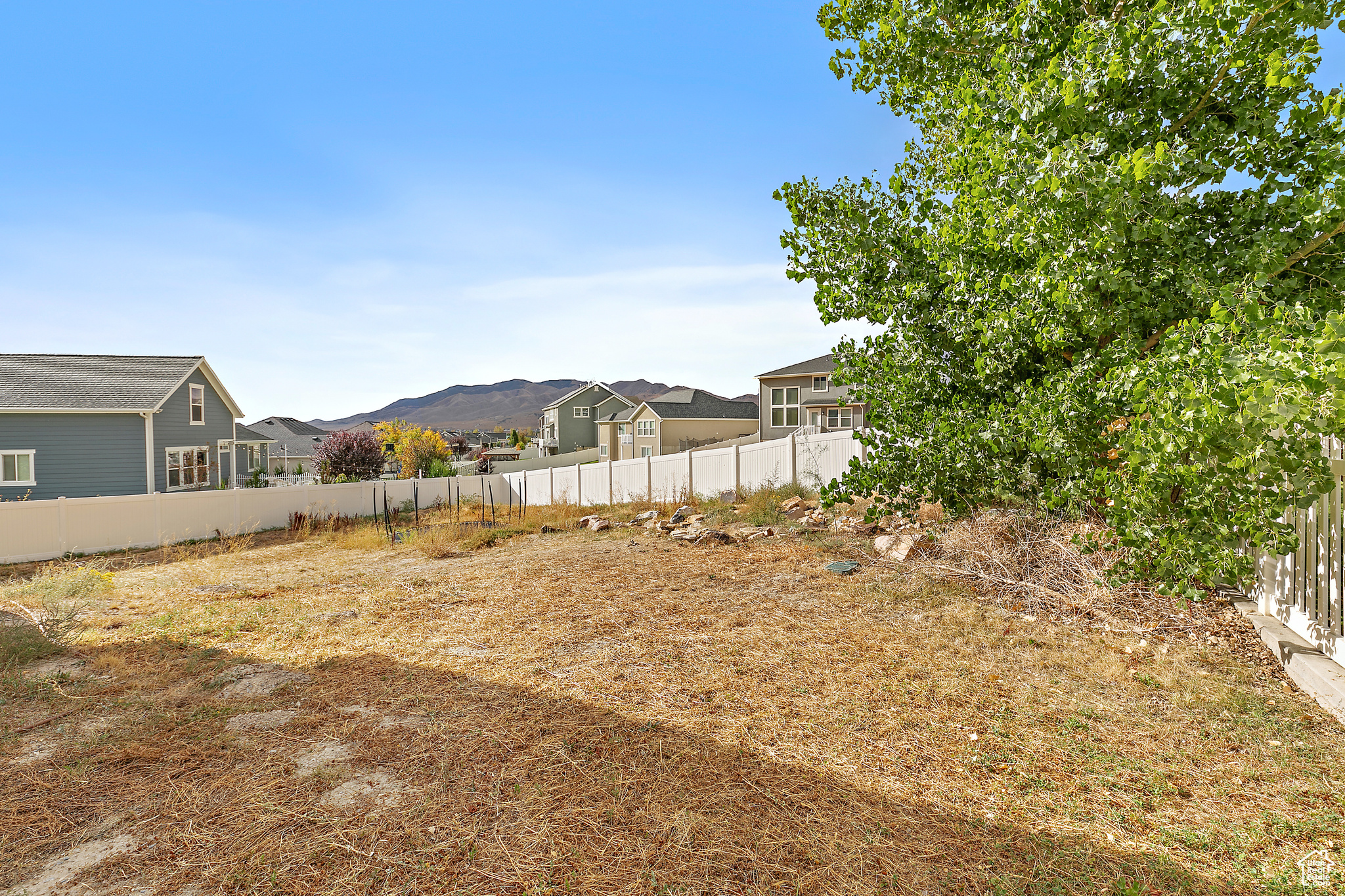 TALUS RIDGE - Residential