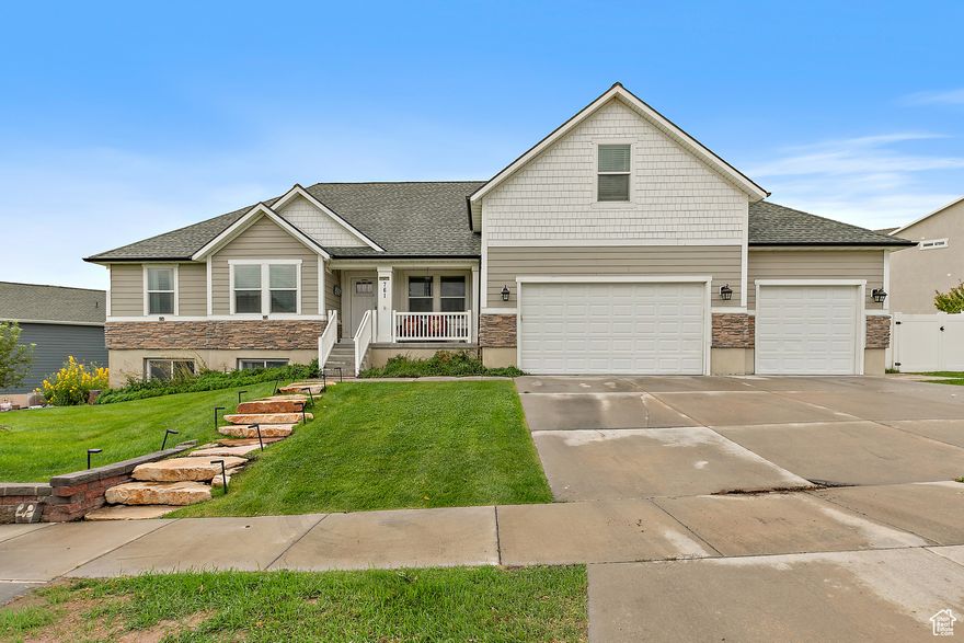 ***Beautifully designed -Features include a craftsman-style elevation, expanded quartz kitchen island, stainless steel appliances, and upgraded kitchen cabinetry. The main-level living layout includes a spacious master suite with dual vanity and walk-in shower!  ***Enjoy year-round comfort and efficiency with a 95% high-efficiency furnace, whole-house humidifier, water softener, and a fully installed solar panel system-all contributing to lower utility costs. A brand-new roof (2025) adds even more value and peace of mind.    ***Conveniently located near top-rated schools, scenic walking and biking trails, and local amenities, this home offers both comfort and connection to the community. Don't miss the opportunity to own this feature-packed, energy-efficient home!