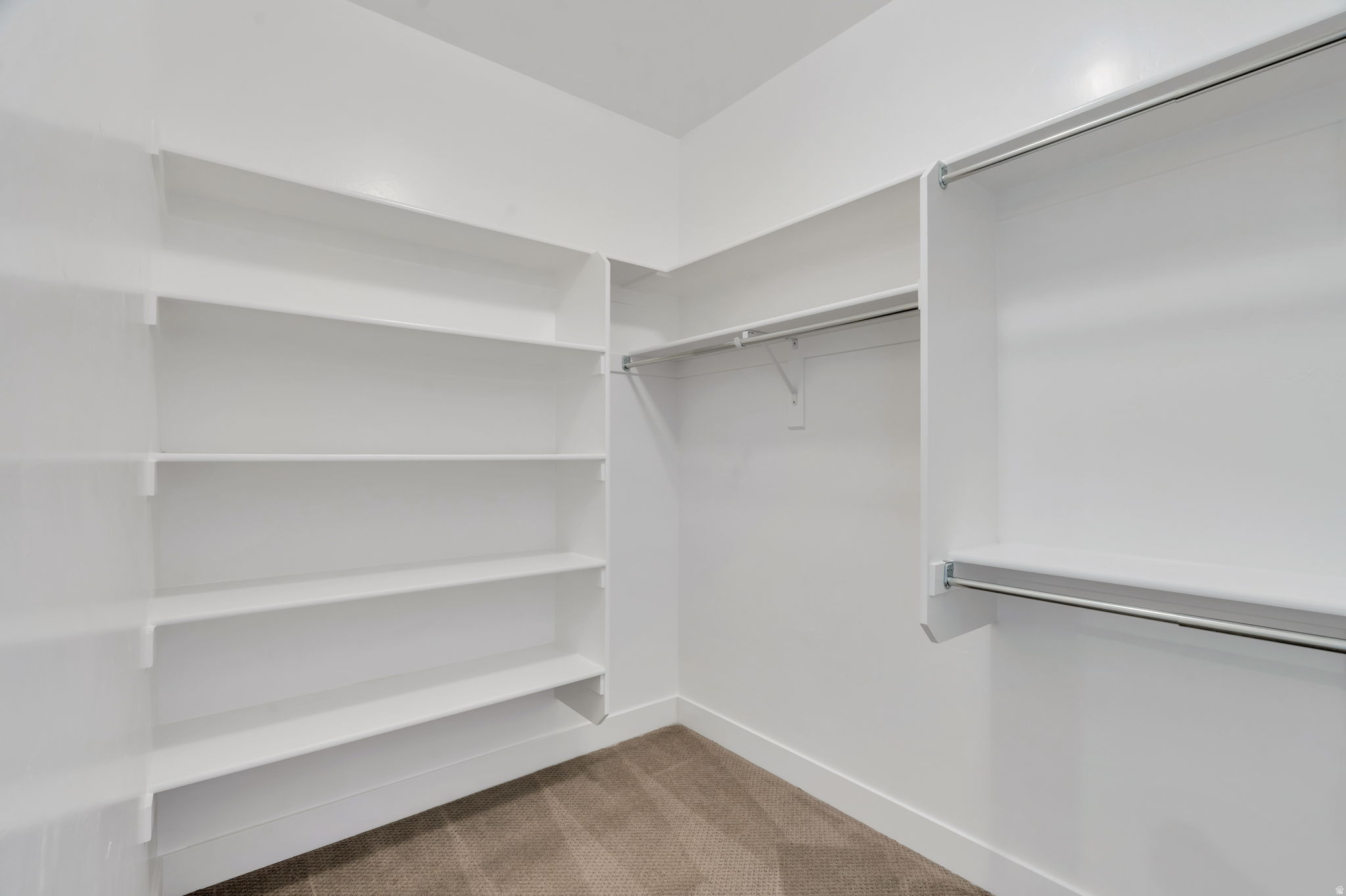 EASTRIDGE PARK - Residential