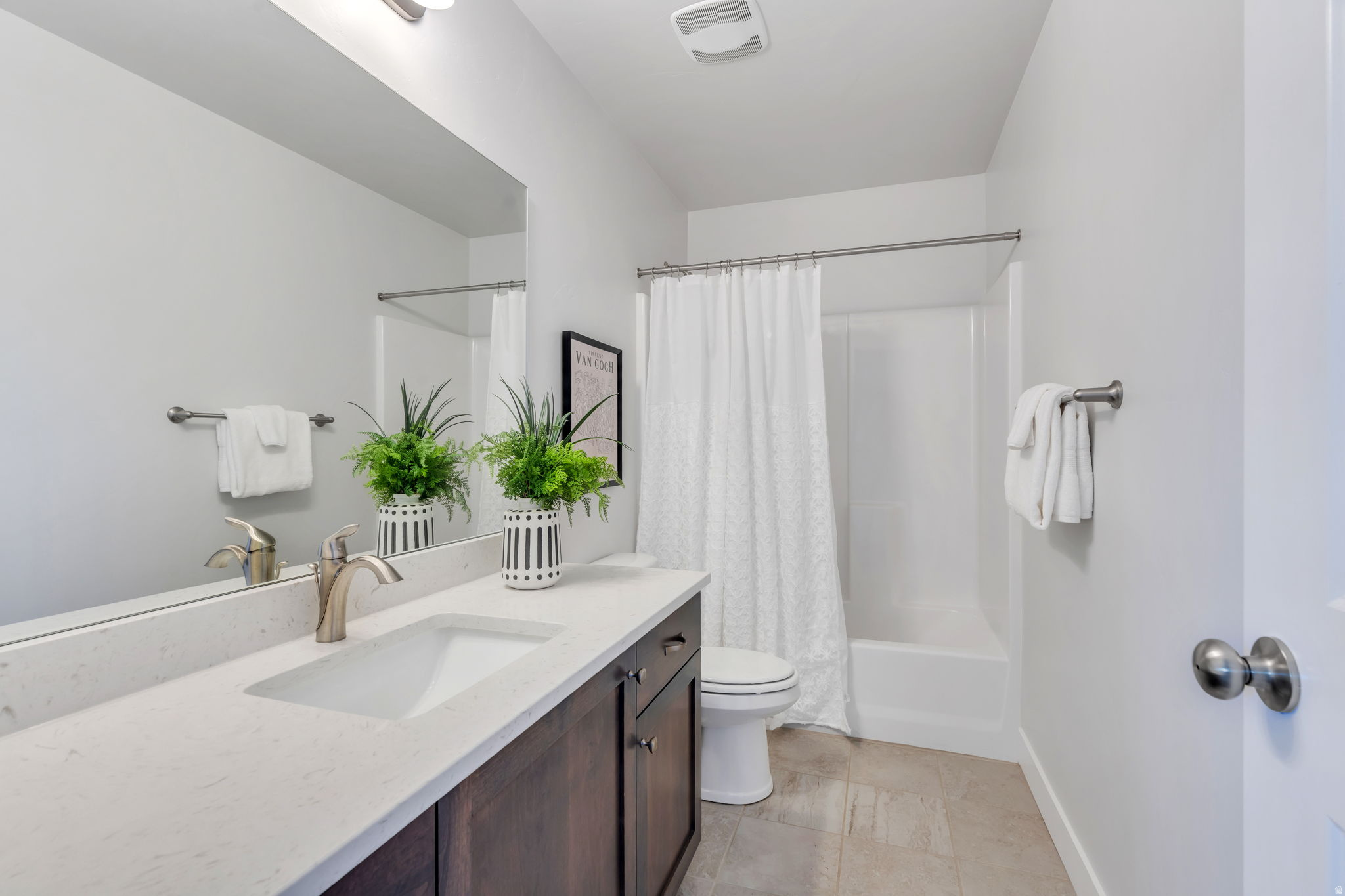 EASTRIDGE PARK - Residential