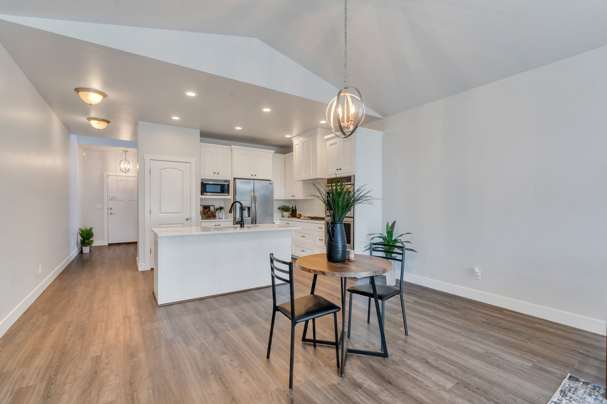 EASTRIDGE PARK - Residential