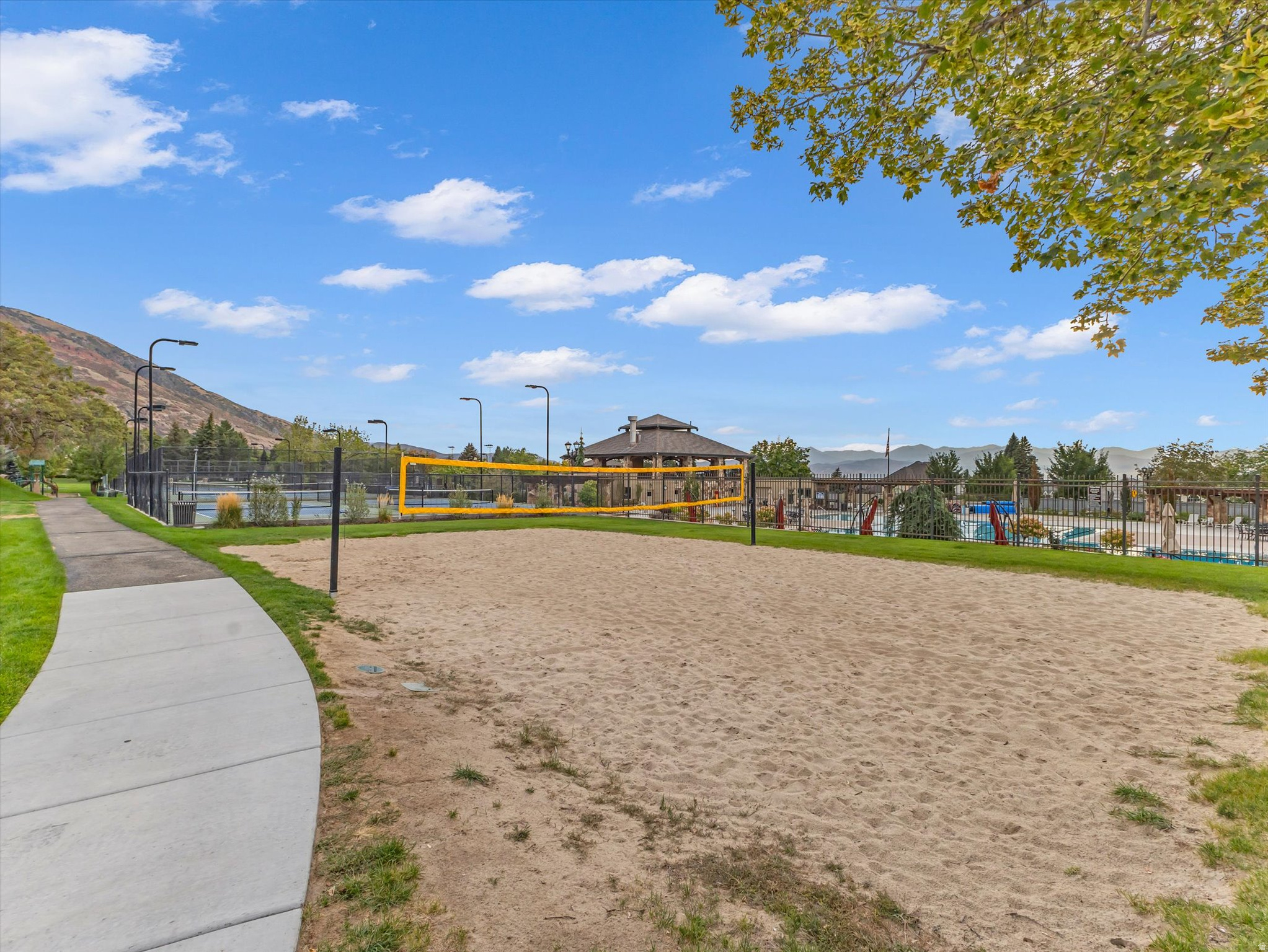 PEPPERWOOD PH 9 - Residential