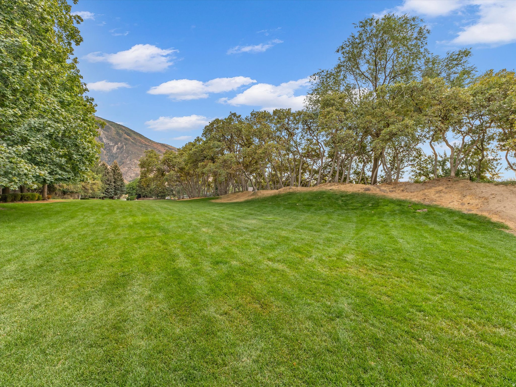 PEPPERWOOD PH 9 - Residential