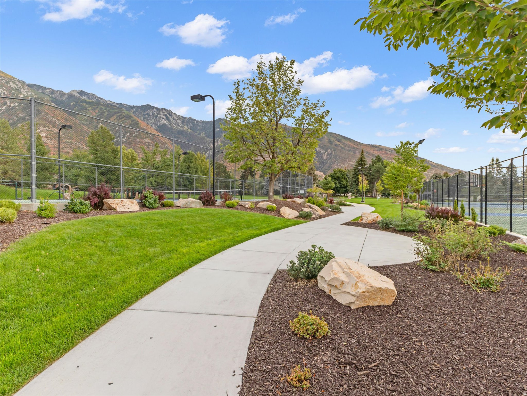 PEPPERWOOD PH 9 - Residential