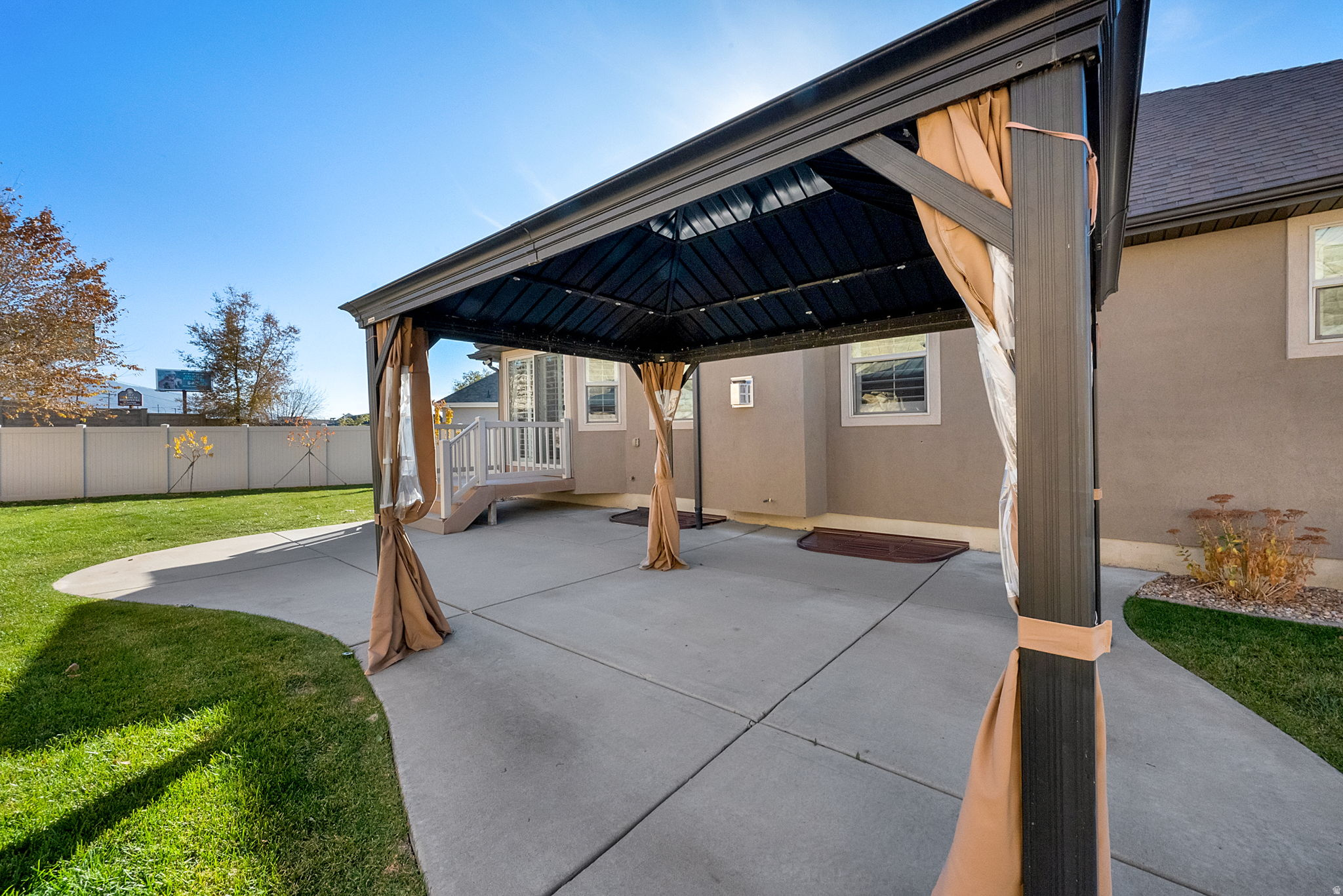 TUSCAN ESTATES - Residential