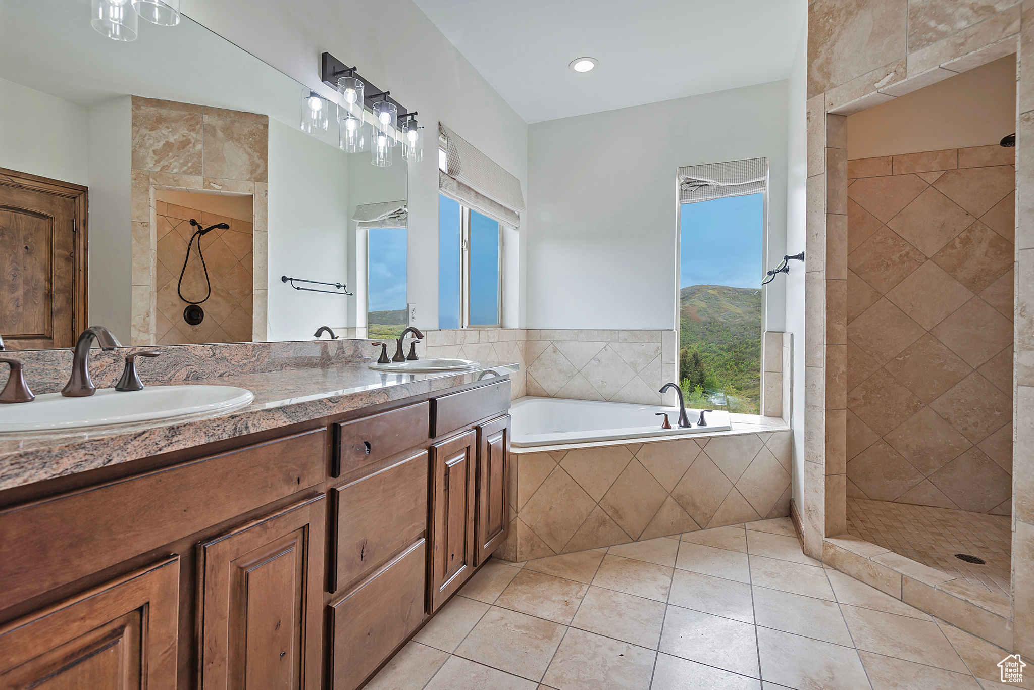 1604 E Trail Crest Ct, Draper, Utah image 18