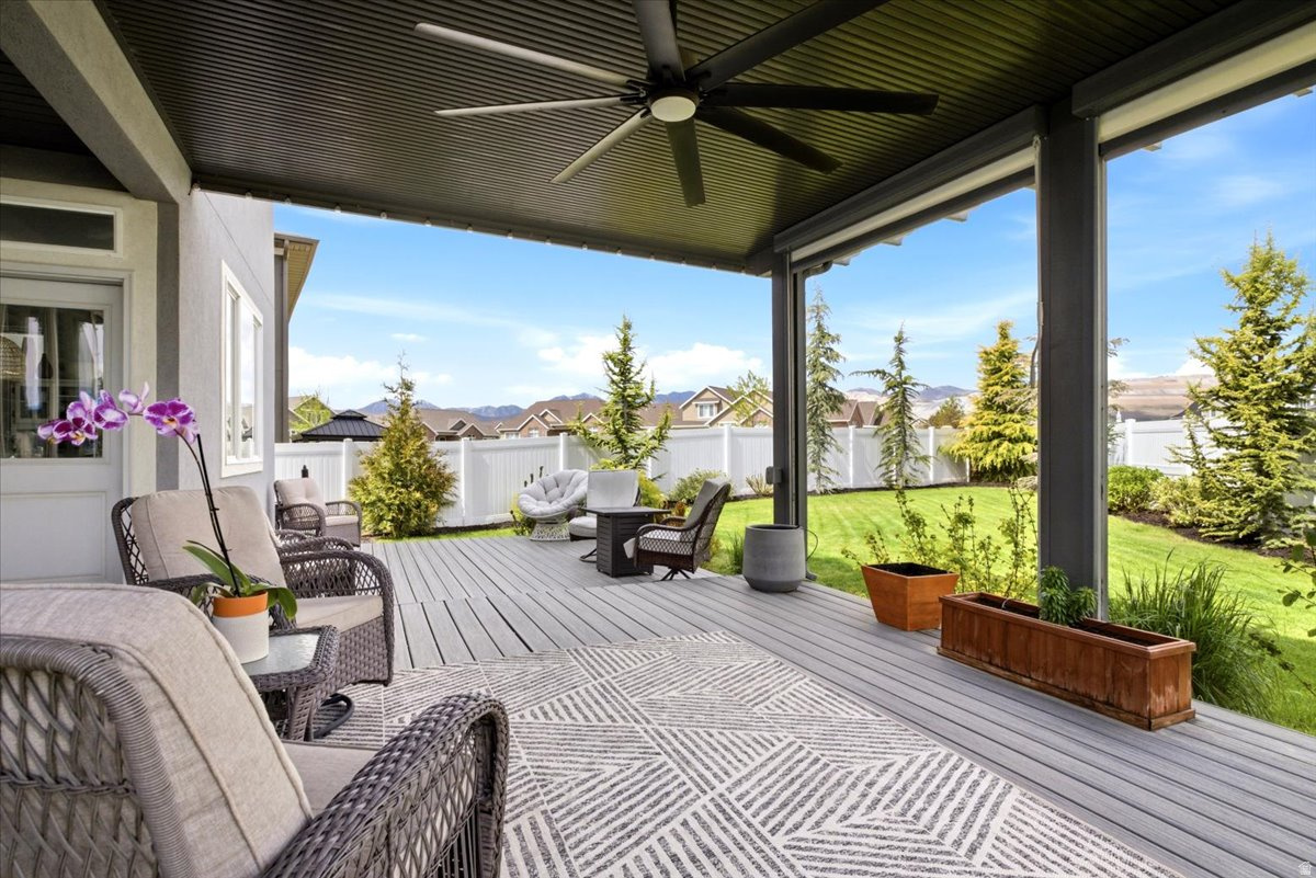 MILLER CROSSING - Residential