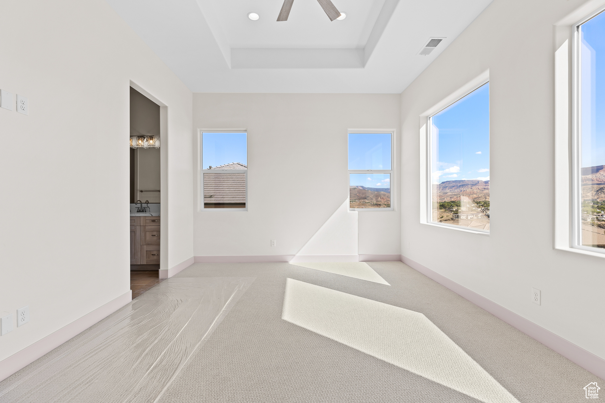 SUNSET RIDGE - Residential
