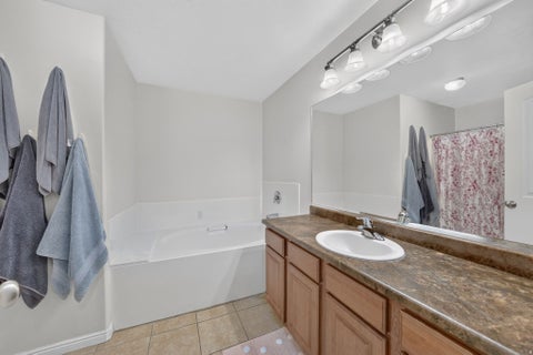 Tiny photo for 897 W WATERSIDE DR, Farmington, UT 84025 (MLS # 2182233)