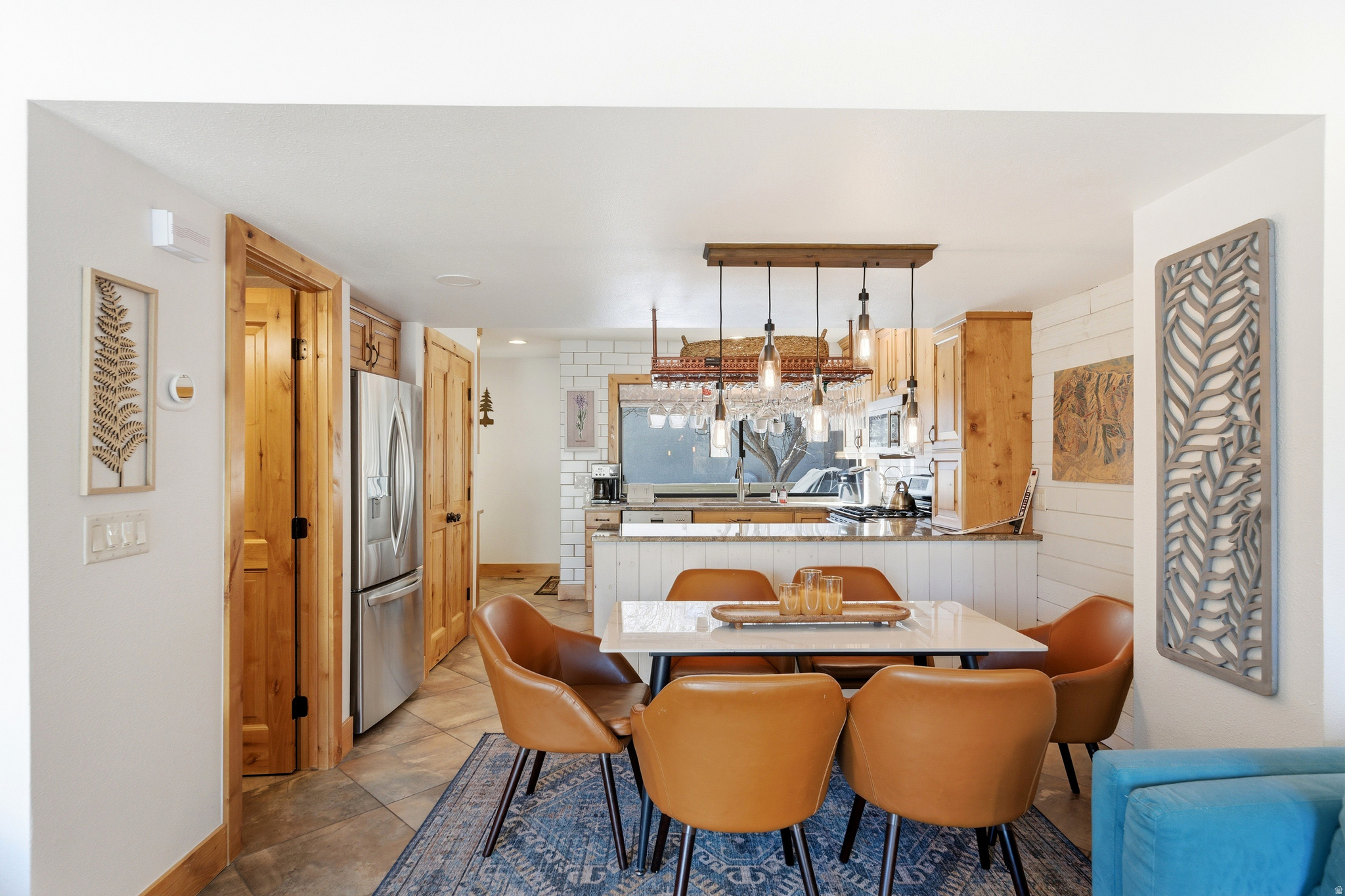 RACQUET CLUB VILLAGE SUB - Residential