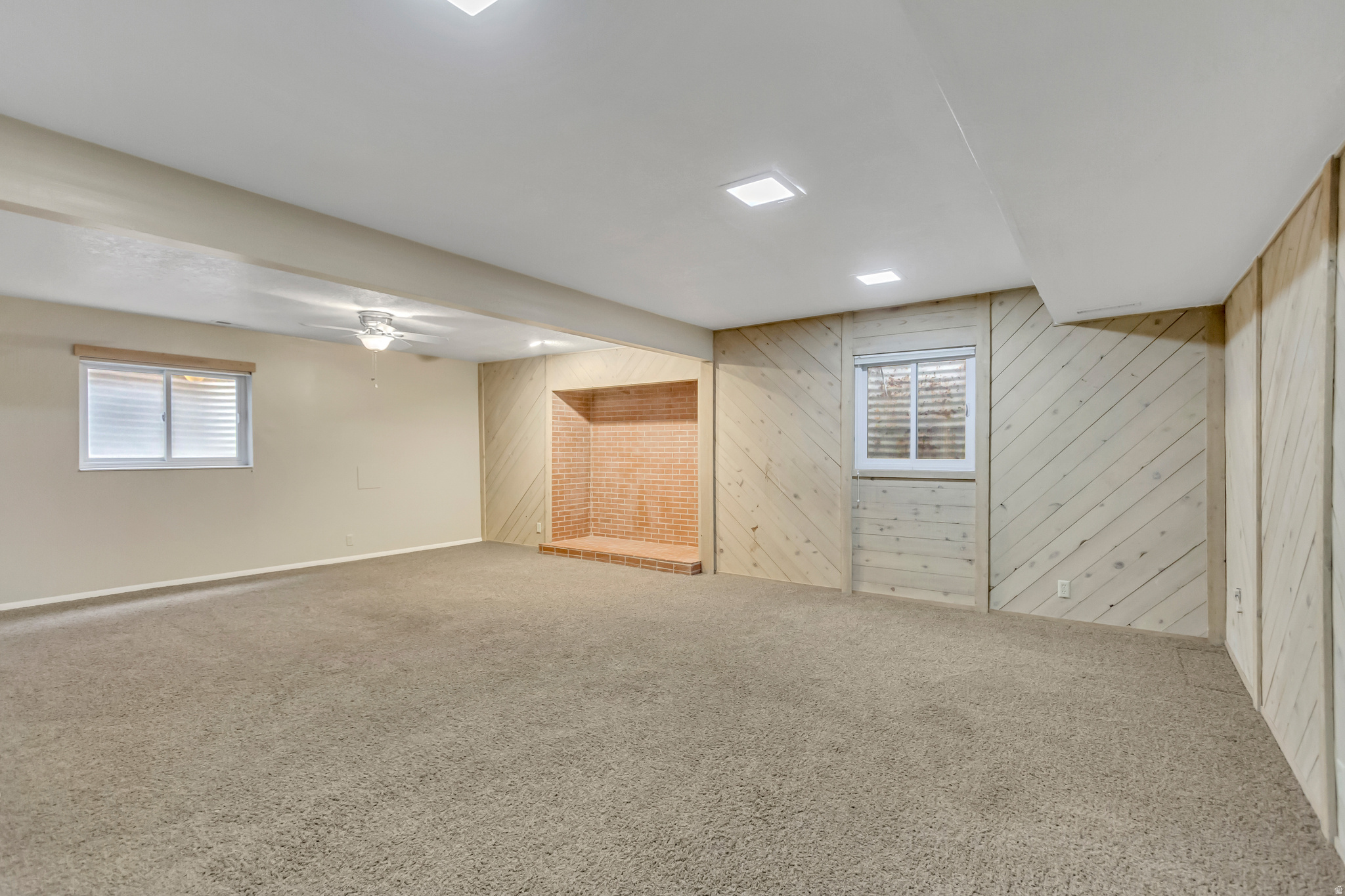 CAPSTONE - Residential