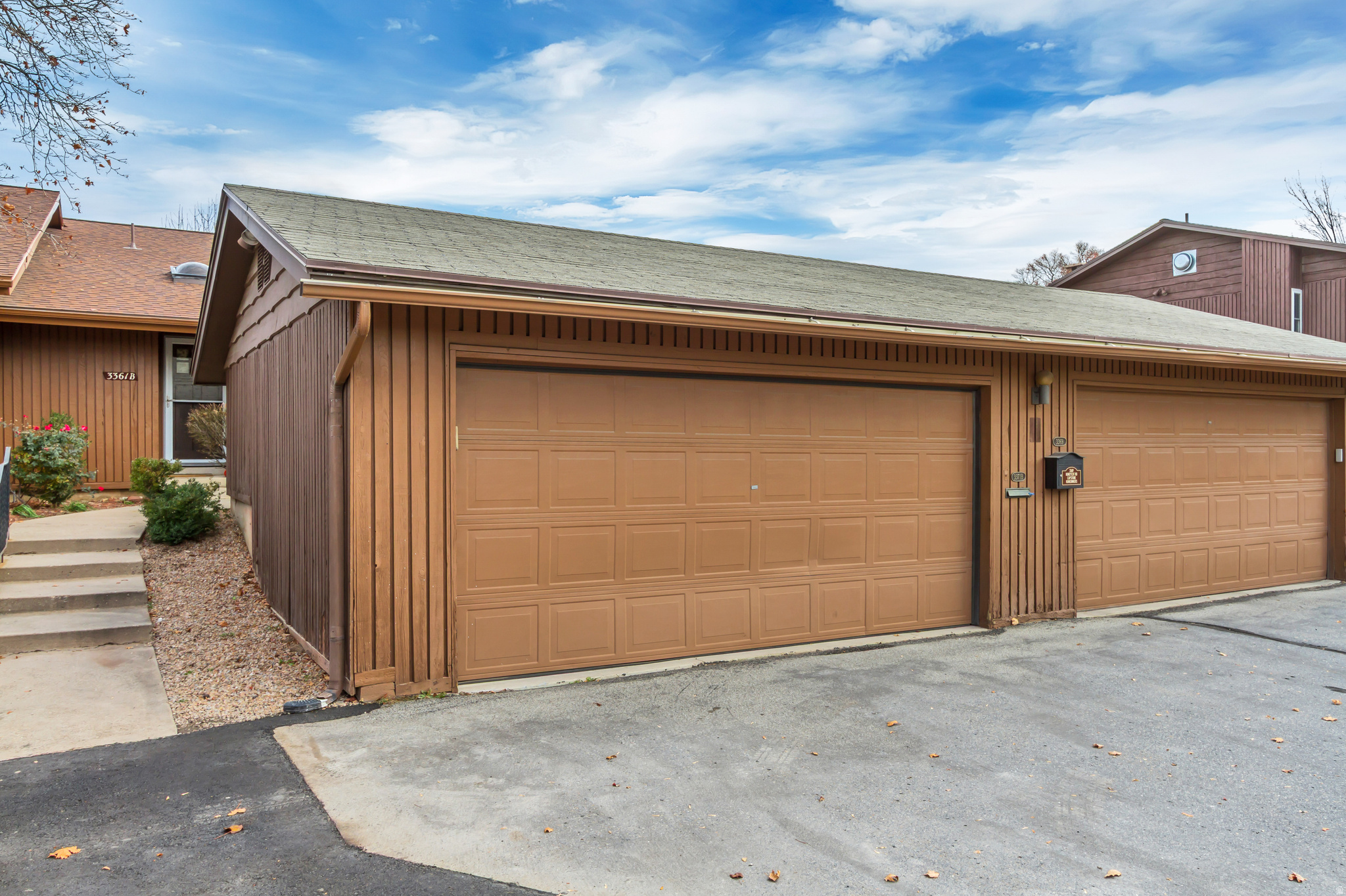 CAPSTONE - Residential