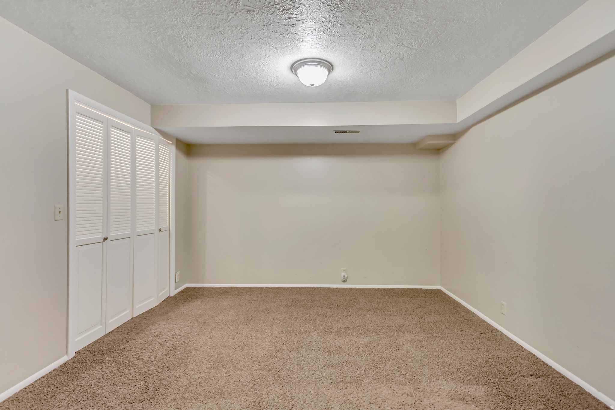 CAPSTONE - Residential