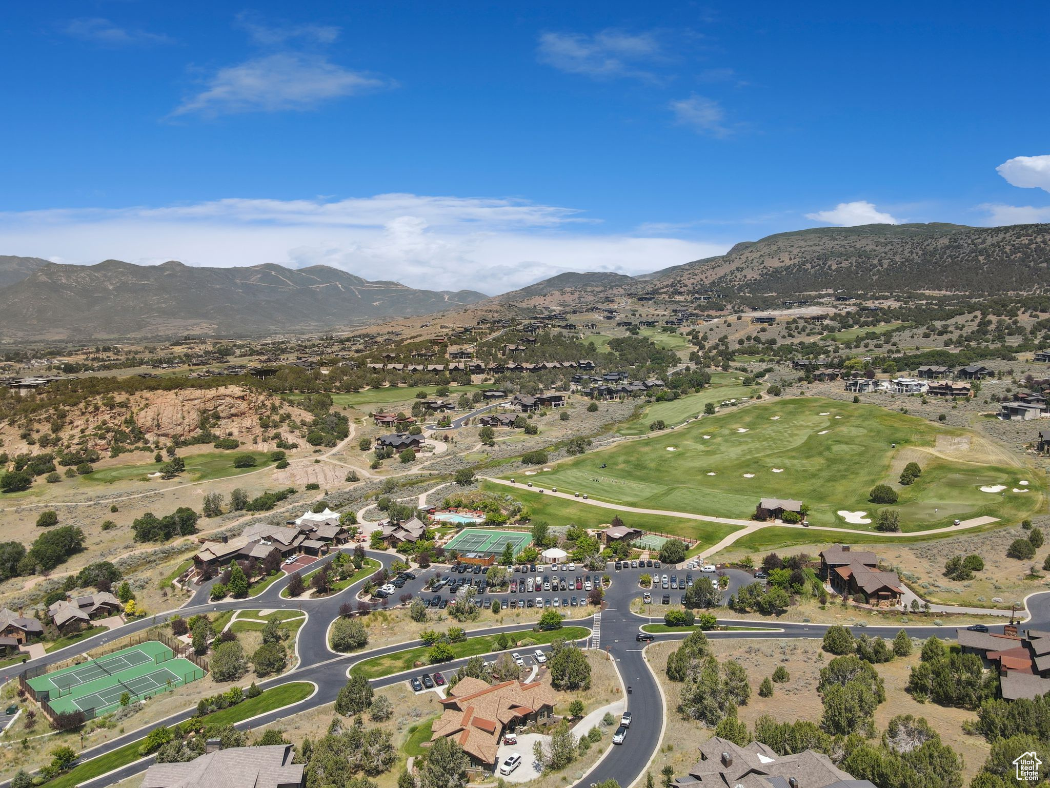 RED LEDGES - Residential