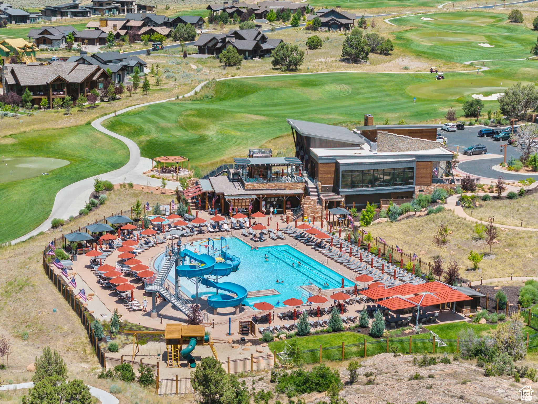 RED LEDGES - Residential
