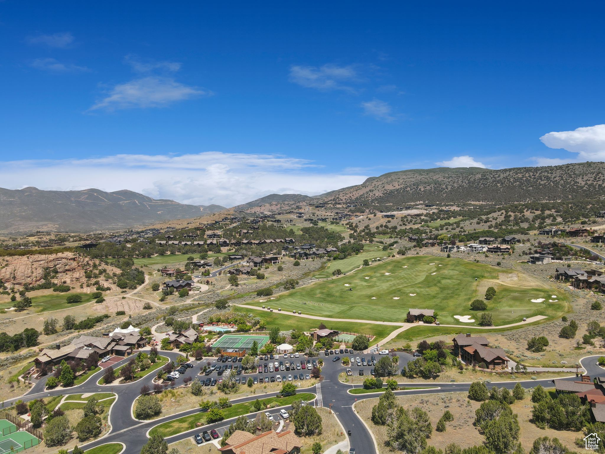 RED LEDGES - Residential