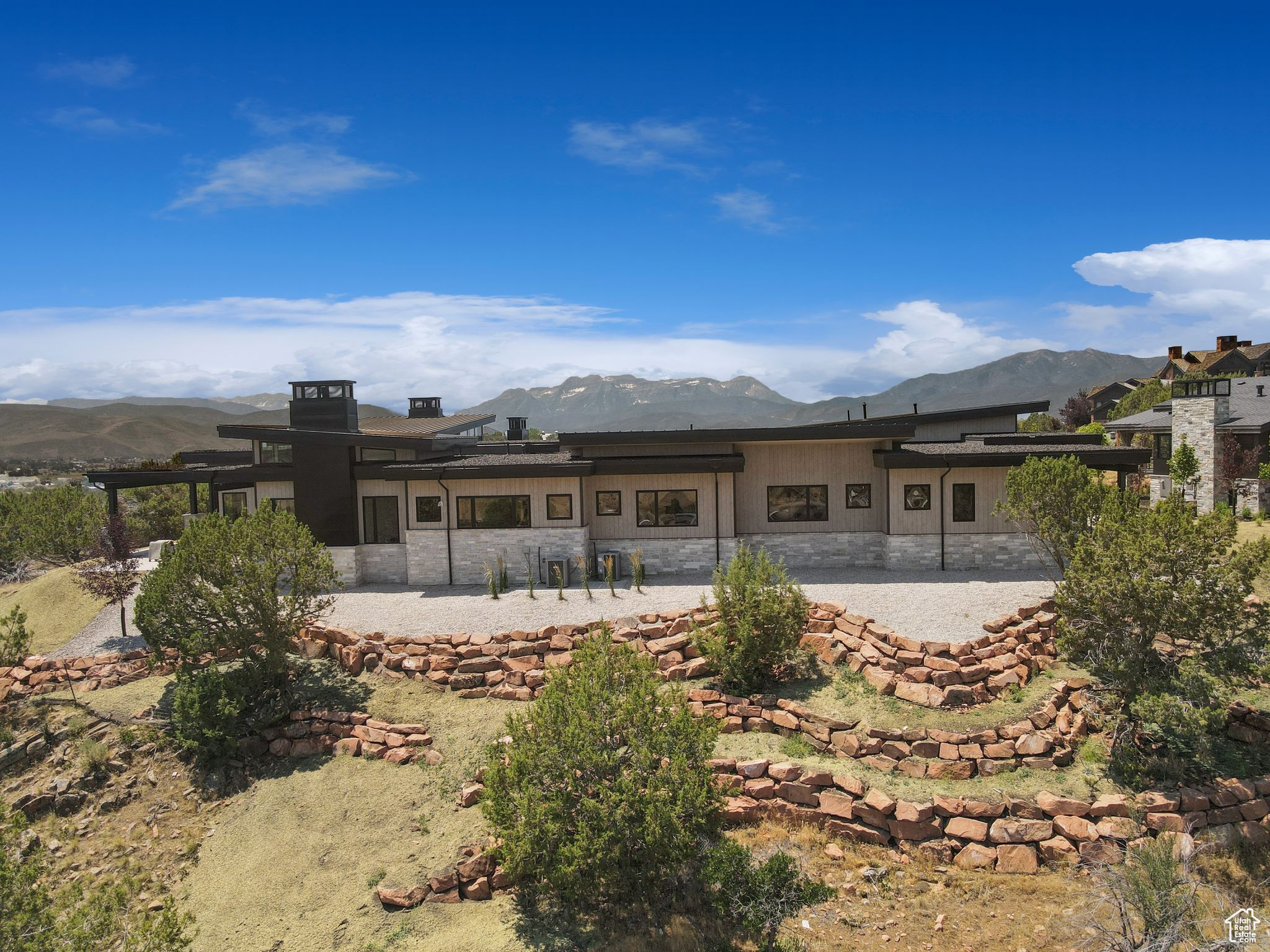 RED LEDGES - Residential
