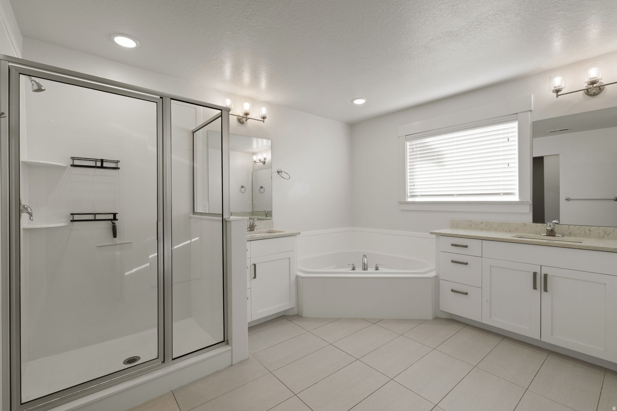 HIGHLAND VISTA TOWN HOMES AMENDMENT NO 2 - Residential