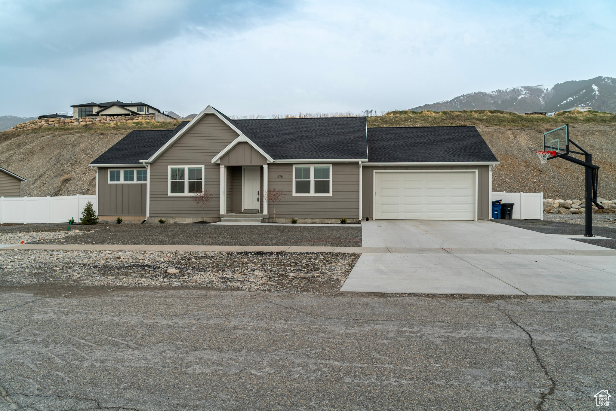 278 N 300, Millville, Utah image 34