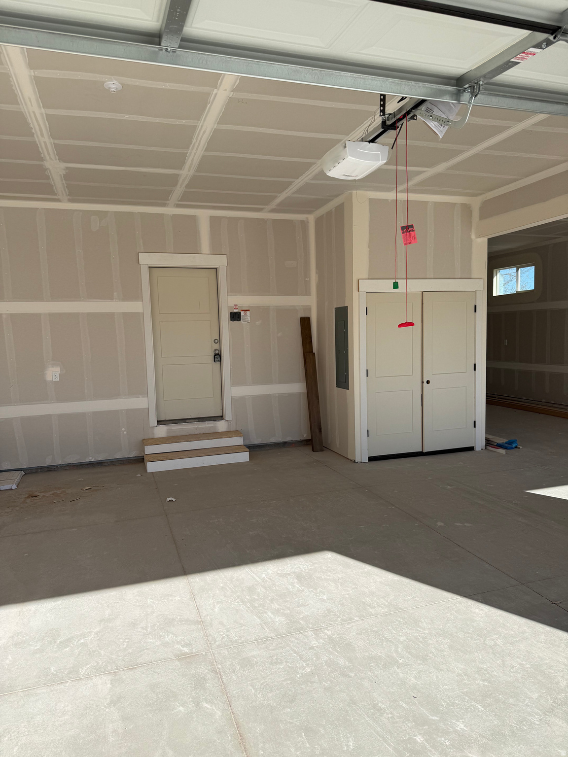 HIDDEN VALLEY - Residential