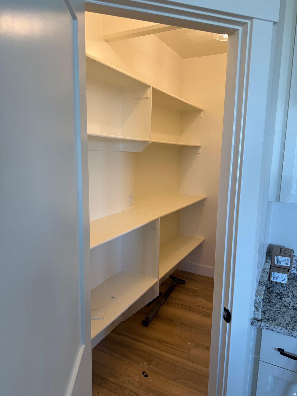 HIDDEN VALLEY - Residential