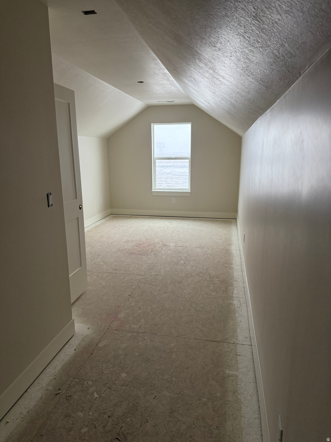 HIDDEN VALLEY - Residential