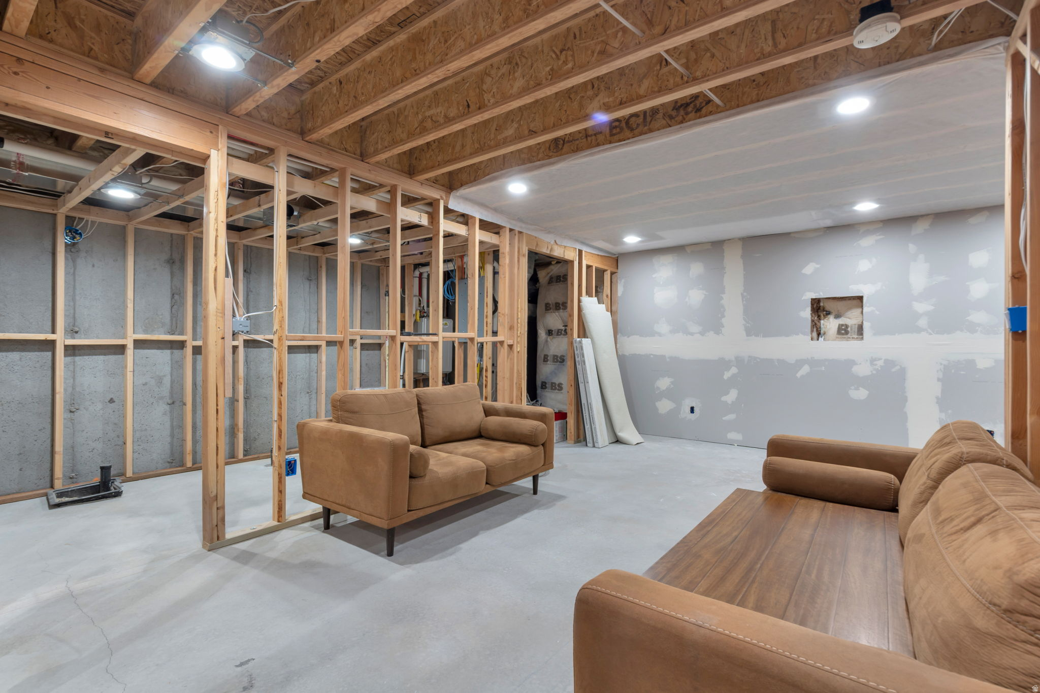 MOUNTAIN RIDGE - Residential