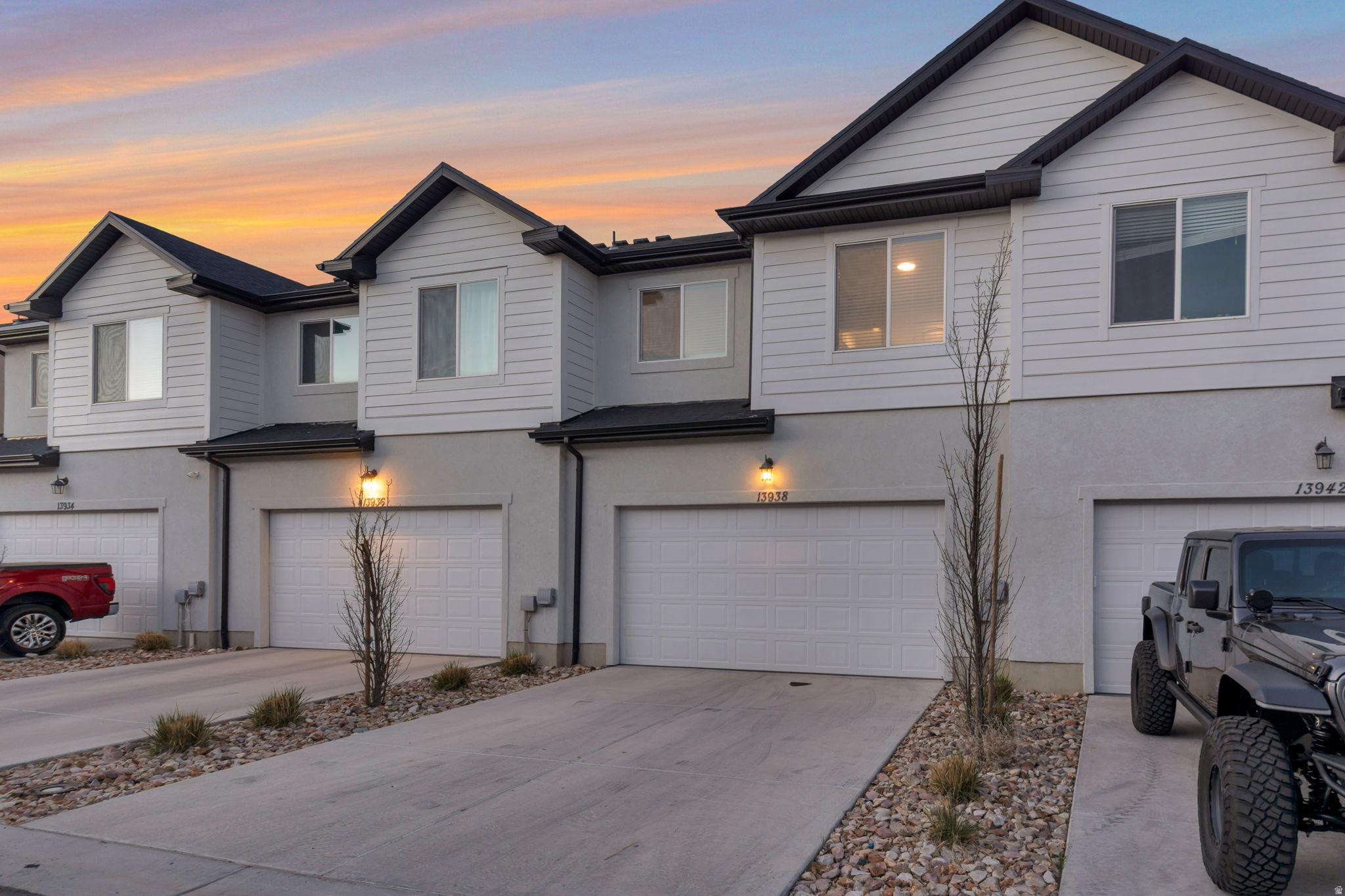 MOUNTAIN RIDGE - Residential