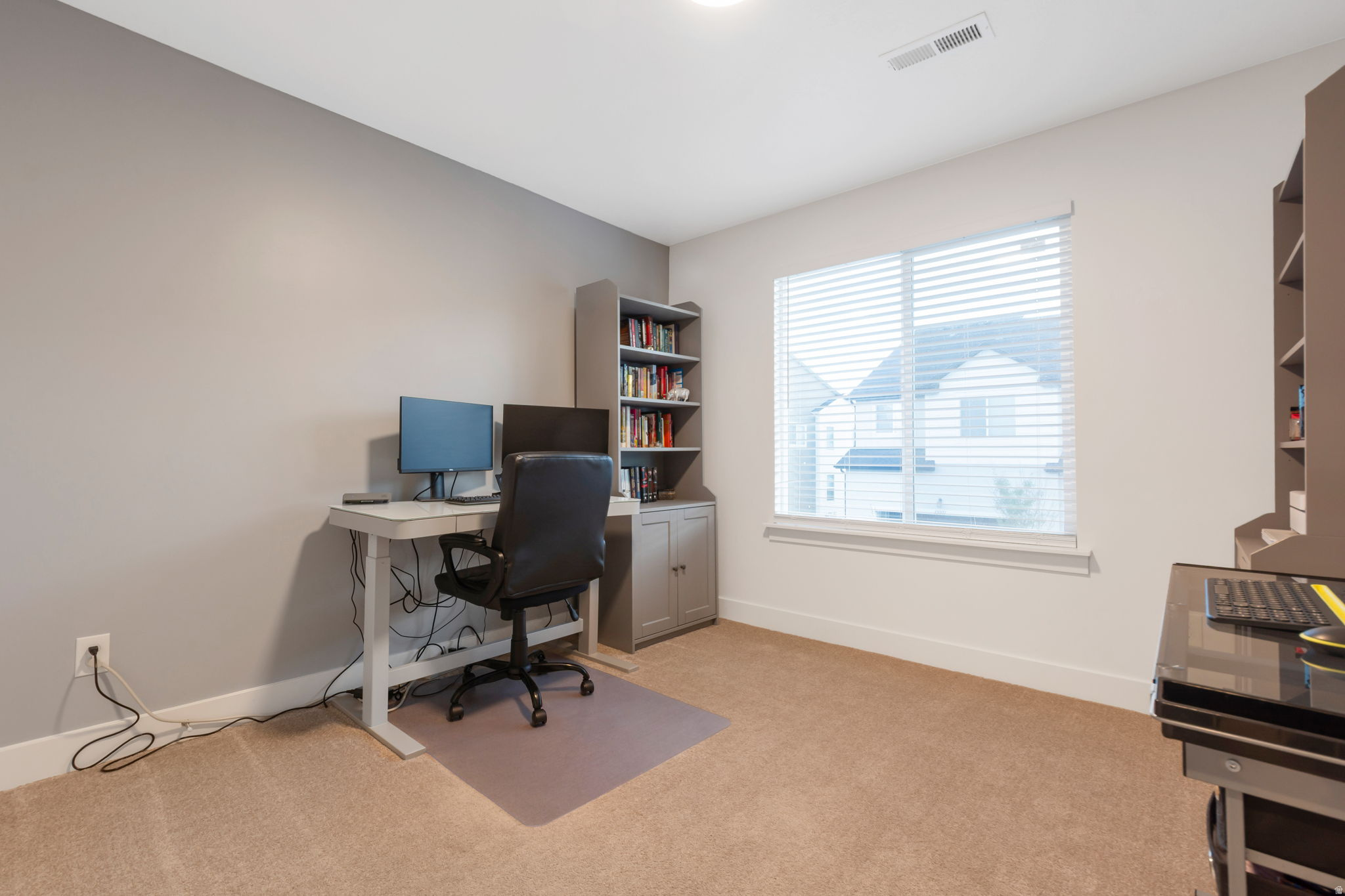 MOUNTAIN RIDGE - Residential