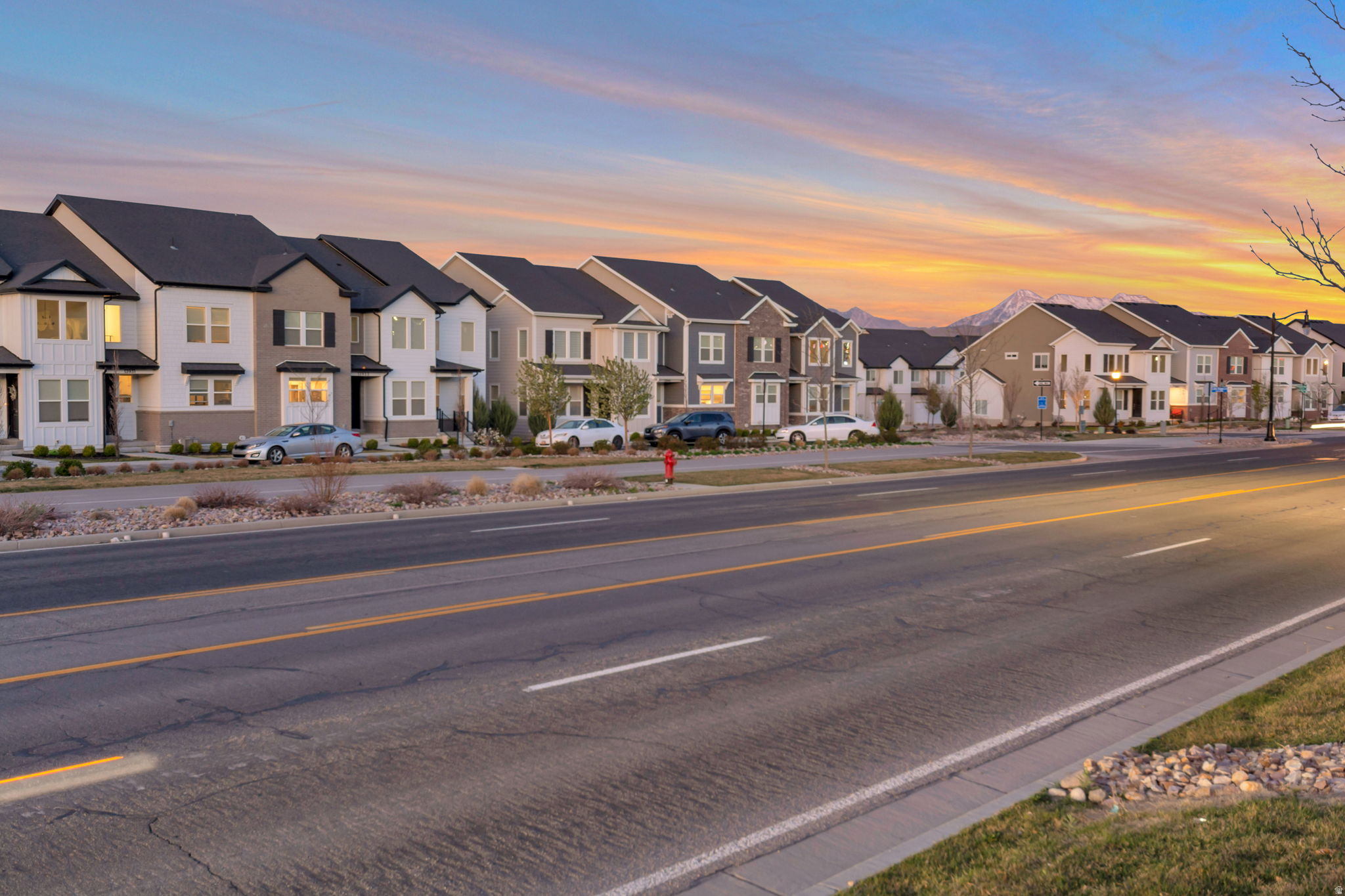 MOUNTAIN RIDGE - Residential
