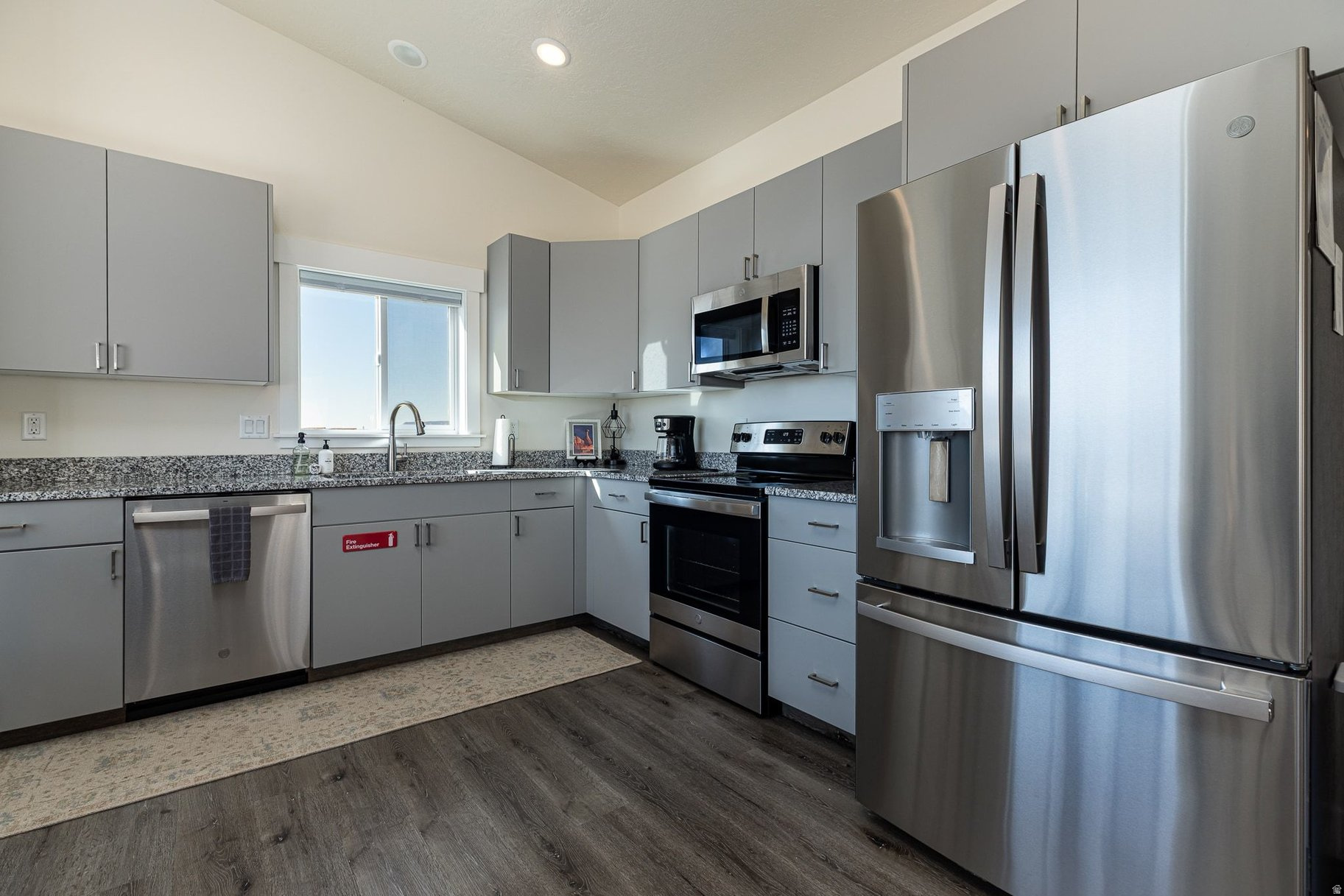 SUNFLOWER VALLEY ESTATES - Residential