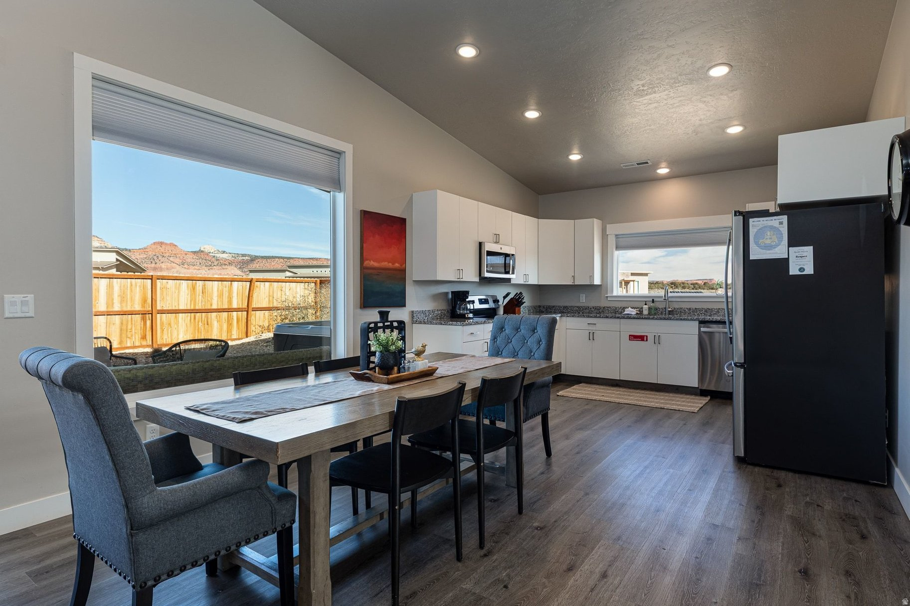 SUNFLOWER VALLEY ESTATES - Residential