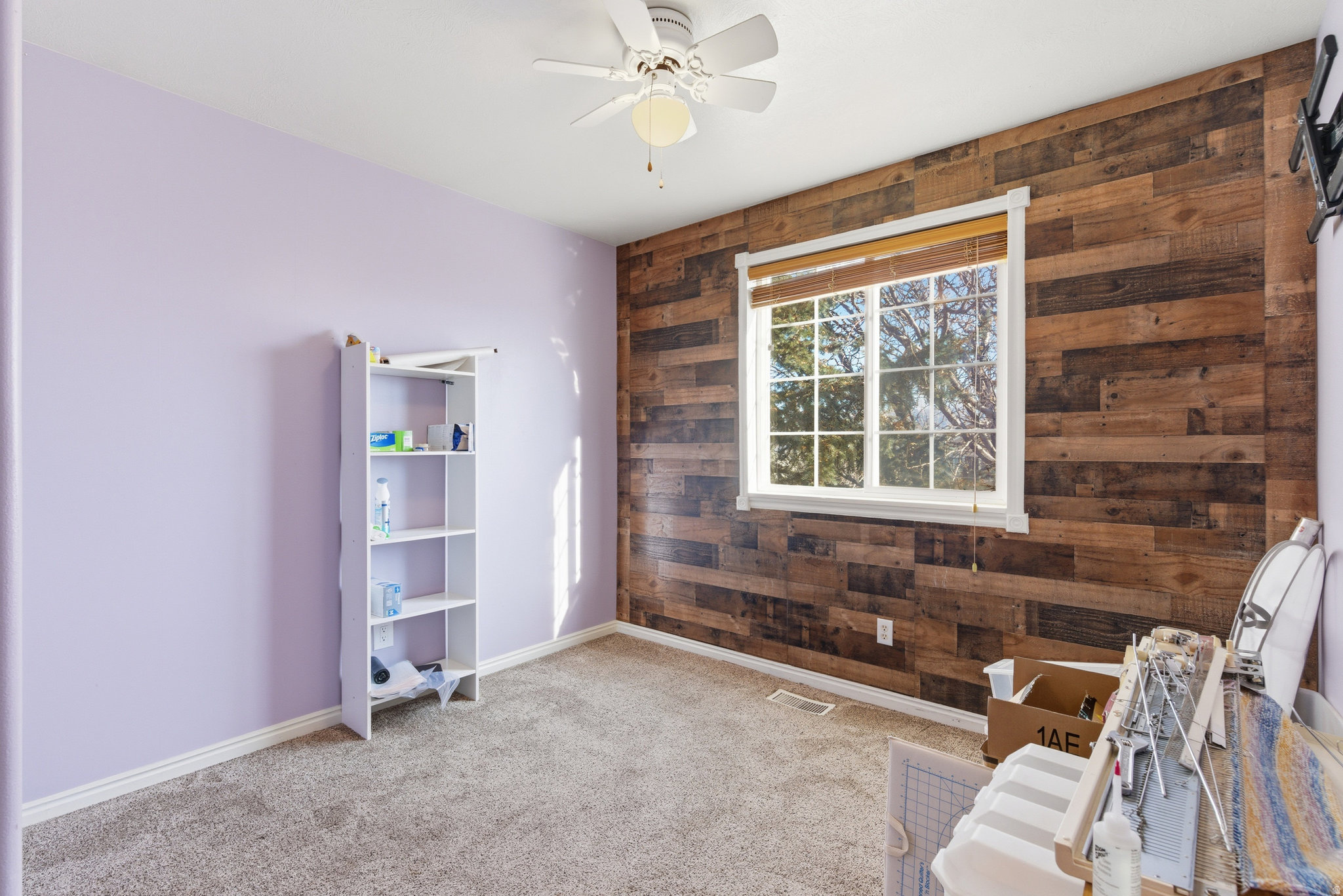 WHITE HILLS - Residential