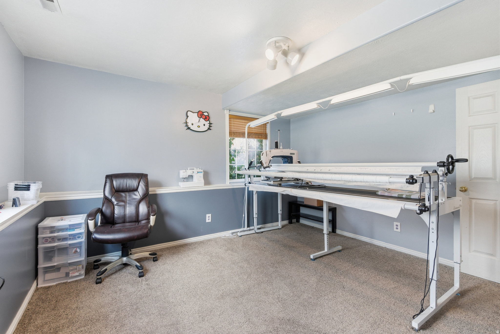 WHITE HILLS - Residential