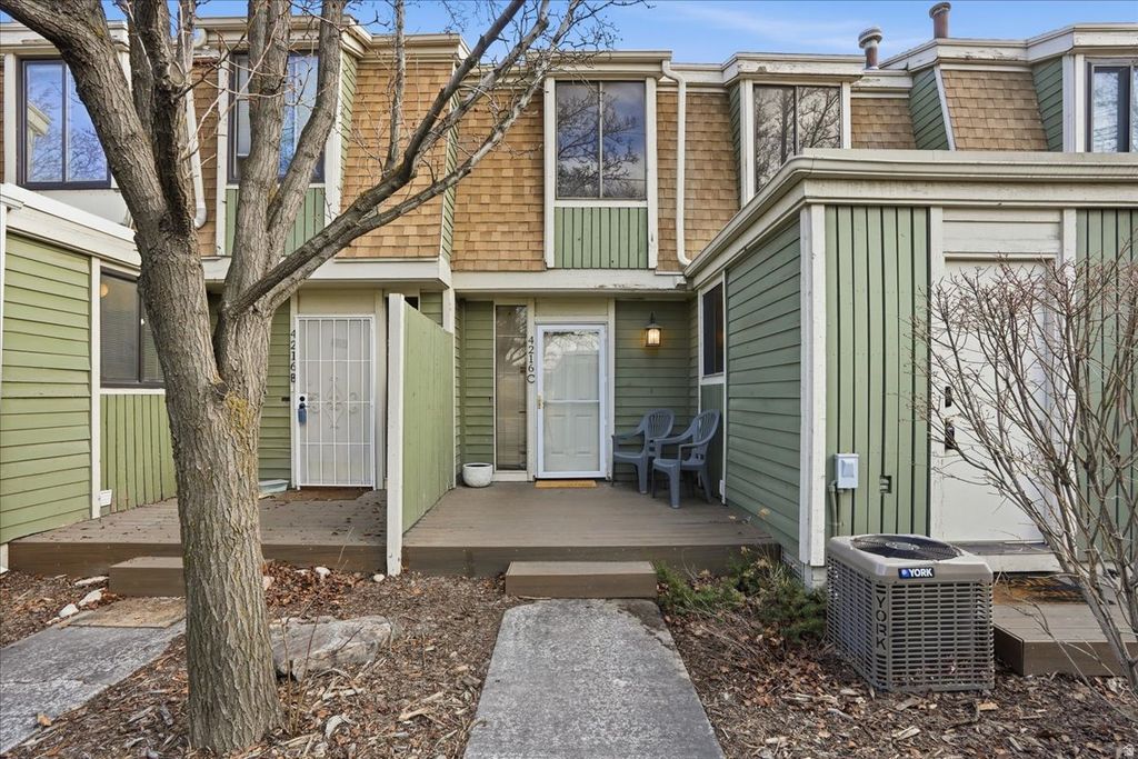 Photo of 4216 S SOLITUDE RDG #C, Taylorsville, UT 84129 (MLS # 2136059)