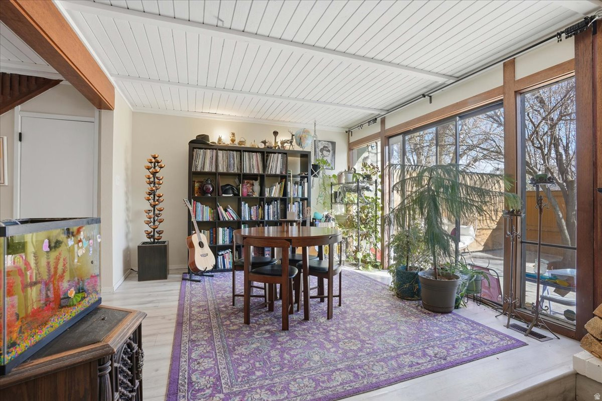 VILLAGE 2 - Residential