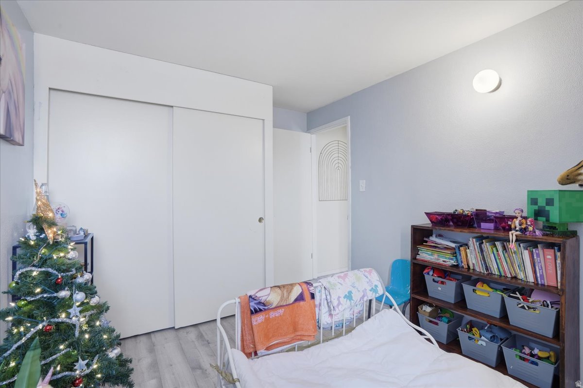 VILLAGE 2 - Residential