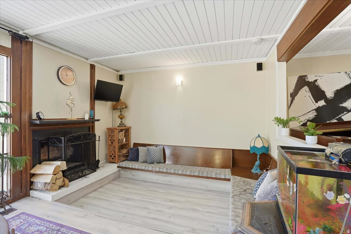 VILLAGE 2 - Residential