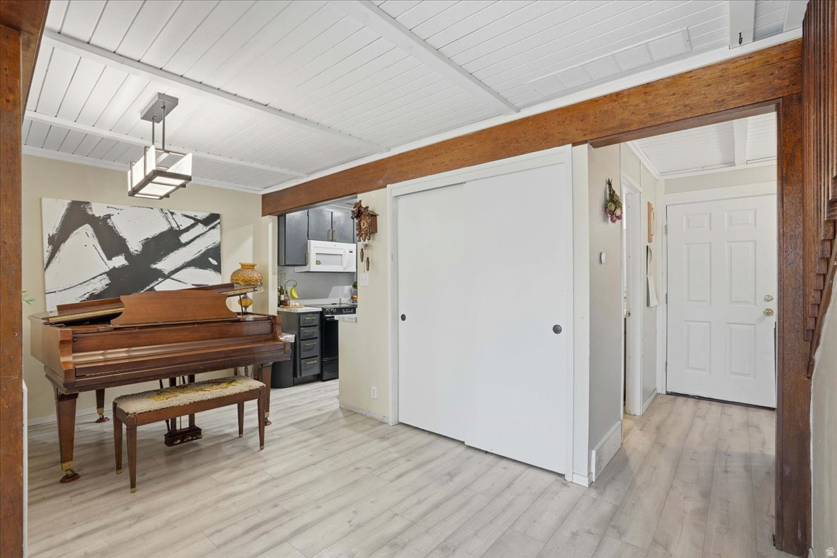 VILLAGE 2 - Residential