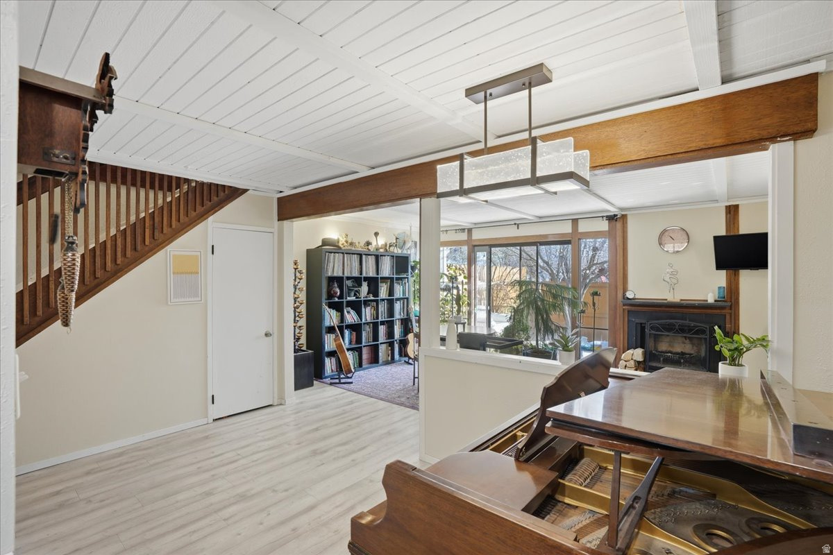 VILLAGE 2 - Residential