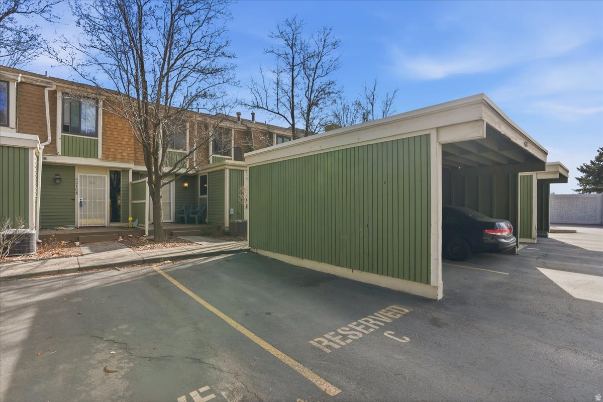 4216 S SOLITUDE RDG C